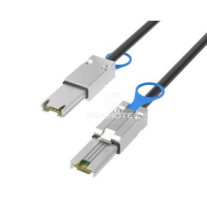 Mini-SAS SFF-8088 cable with a Mini-SAS SFF-8088 end